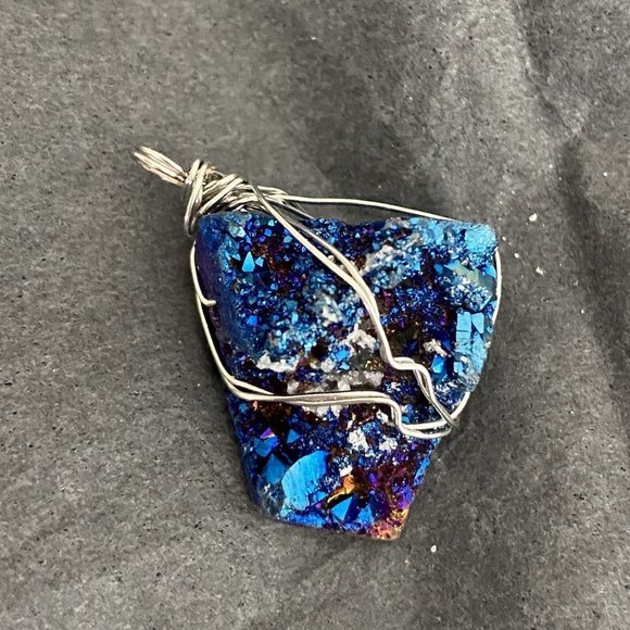 Gorgeous Blue Iridescent Agate Pendant Wire Wrapped by Hand - Picture 2 of 4